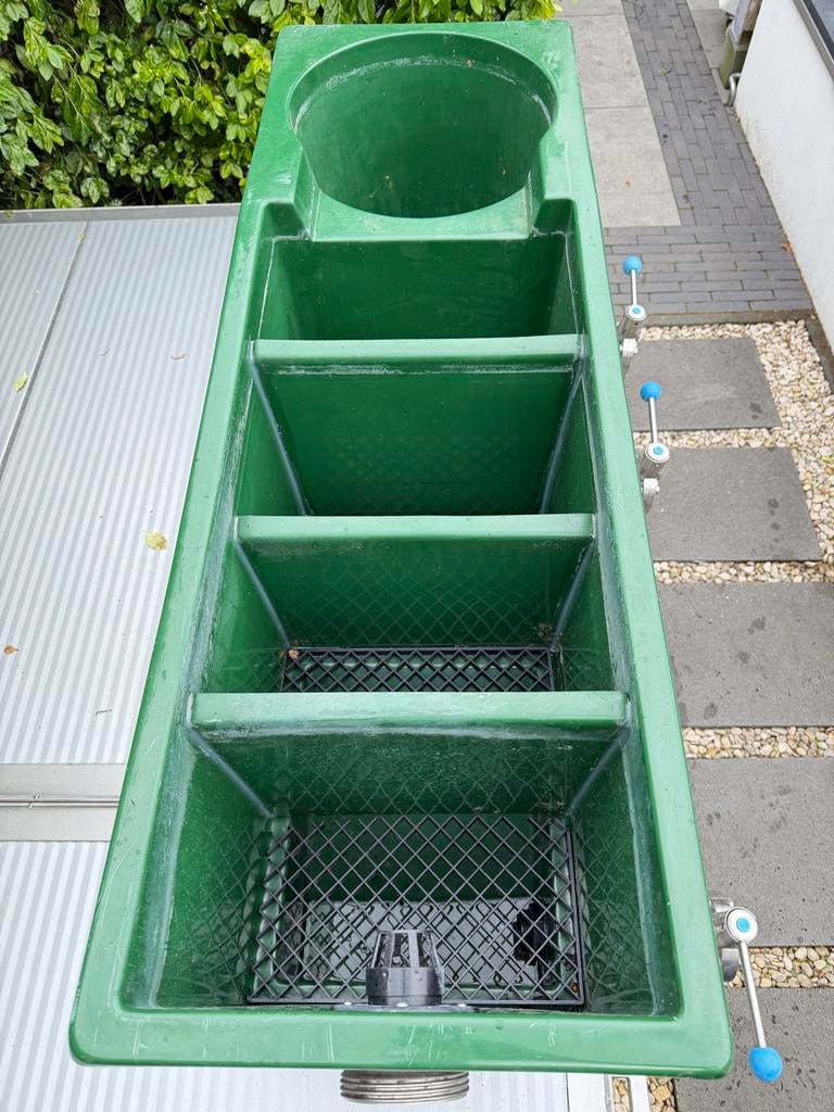 Meerkamerfilter voor (koi)vijver, Tuin en Terras, Vijver-toebehoren, Ophalen, Gebruikt, Vijverfilter