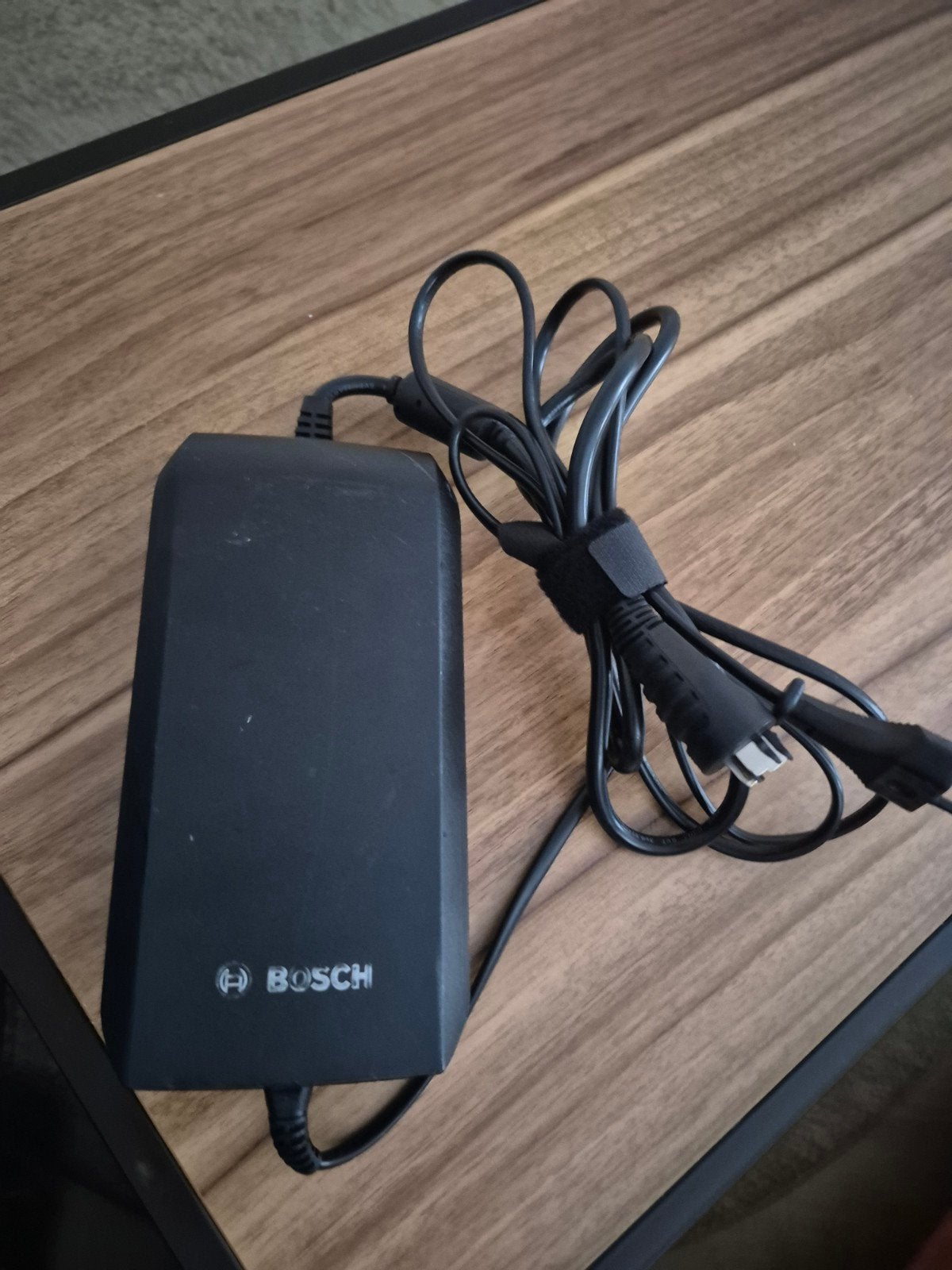 Bosch eBike Acculader 36-4/230 Standard Charger BCS22, Gebruikt