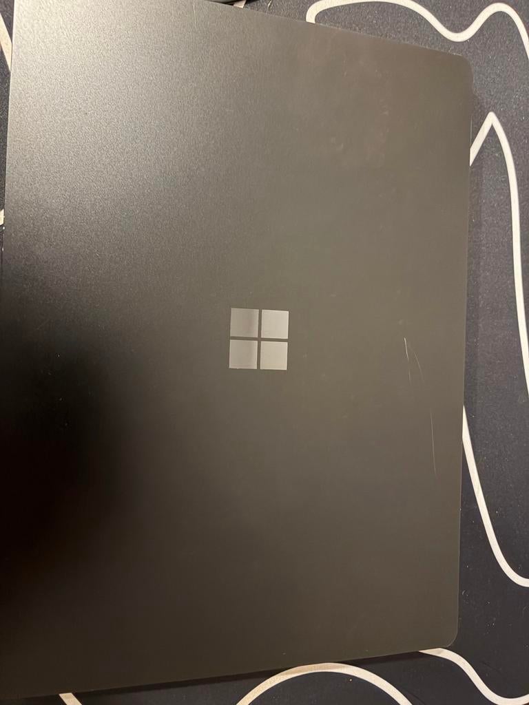 Microsoft Surface Laptop Go - Compacte en stijlvolle laptop, Computers en Software, Windows Laptops, Gebruikt, Qwerty, 8 GB, 12 inch