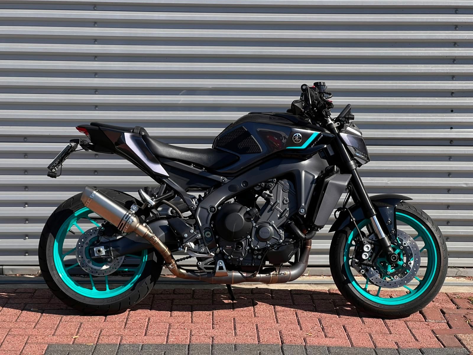 Yamaha Tour MT-09 ABS/CRUISE/2024/SPORTUITLAAT, Motoren, Motoren | Yamaha, 890 cc, Bedrijf, Meer dan 35 kW, Toermotor