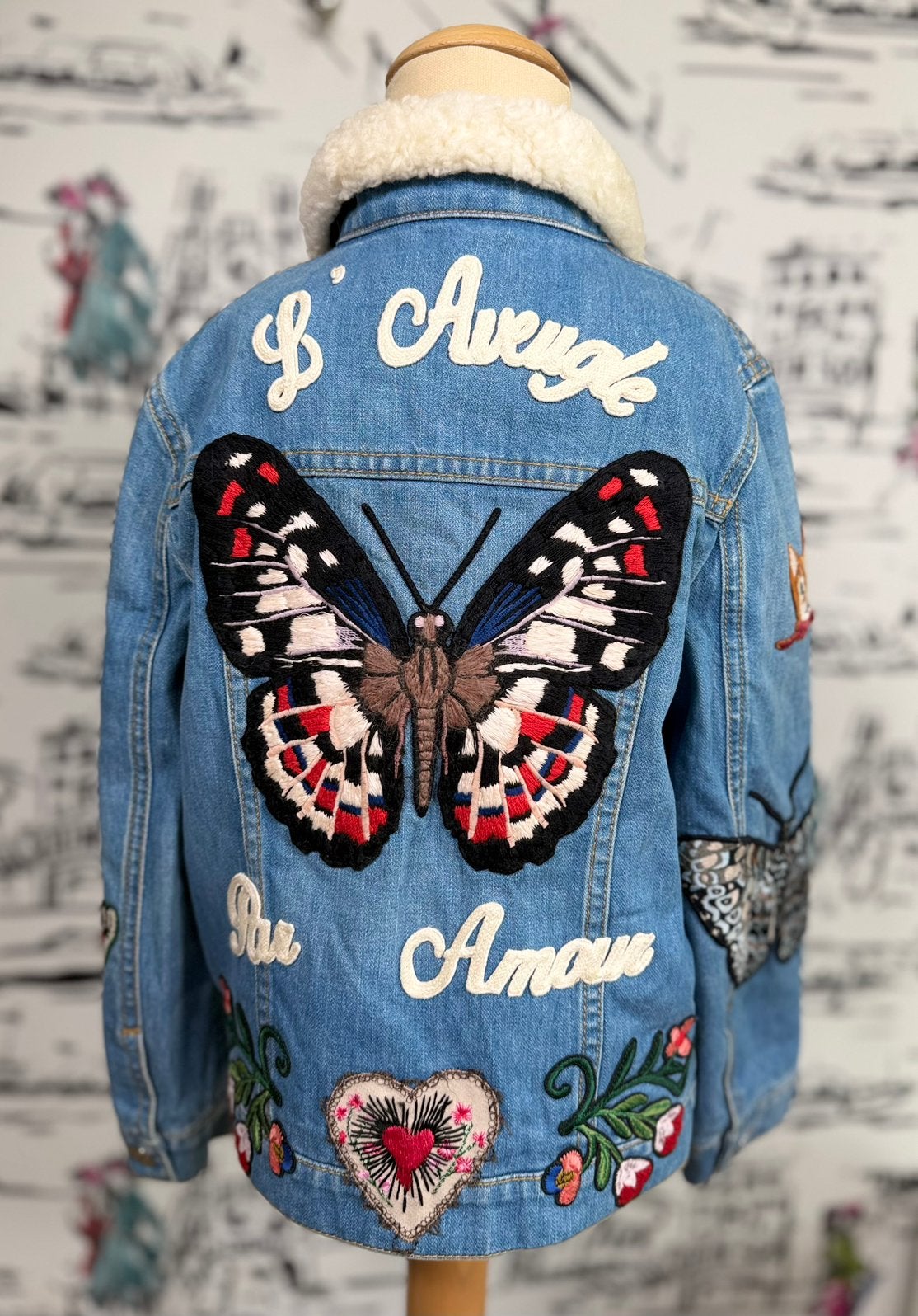 Gucci collectors item Alessandro Michele jas (1.550 euro), Meisje, Gucci EU, Zo goed als nieuw, Gucci