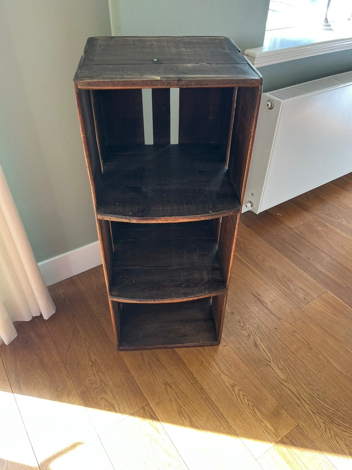 Houten boekenrek/ etagere of bovenstuk voor op een tafel, Ophalen, Zo goed als nieuw, Hout, Cd's