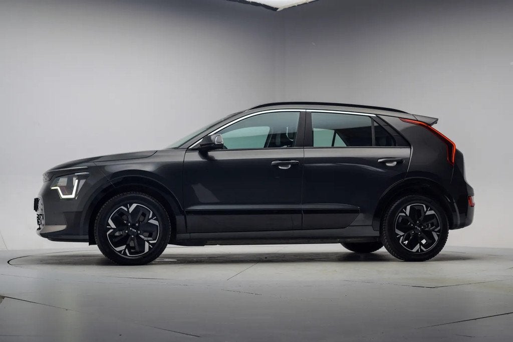 Kia e-Niro DynamicLine 64.8 kWh 3-fase [ Navi Adapt.cruise A, 8 kWh, 0 cilinders, Gebruikt, 750 kg