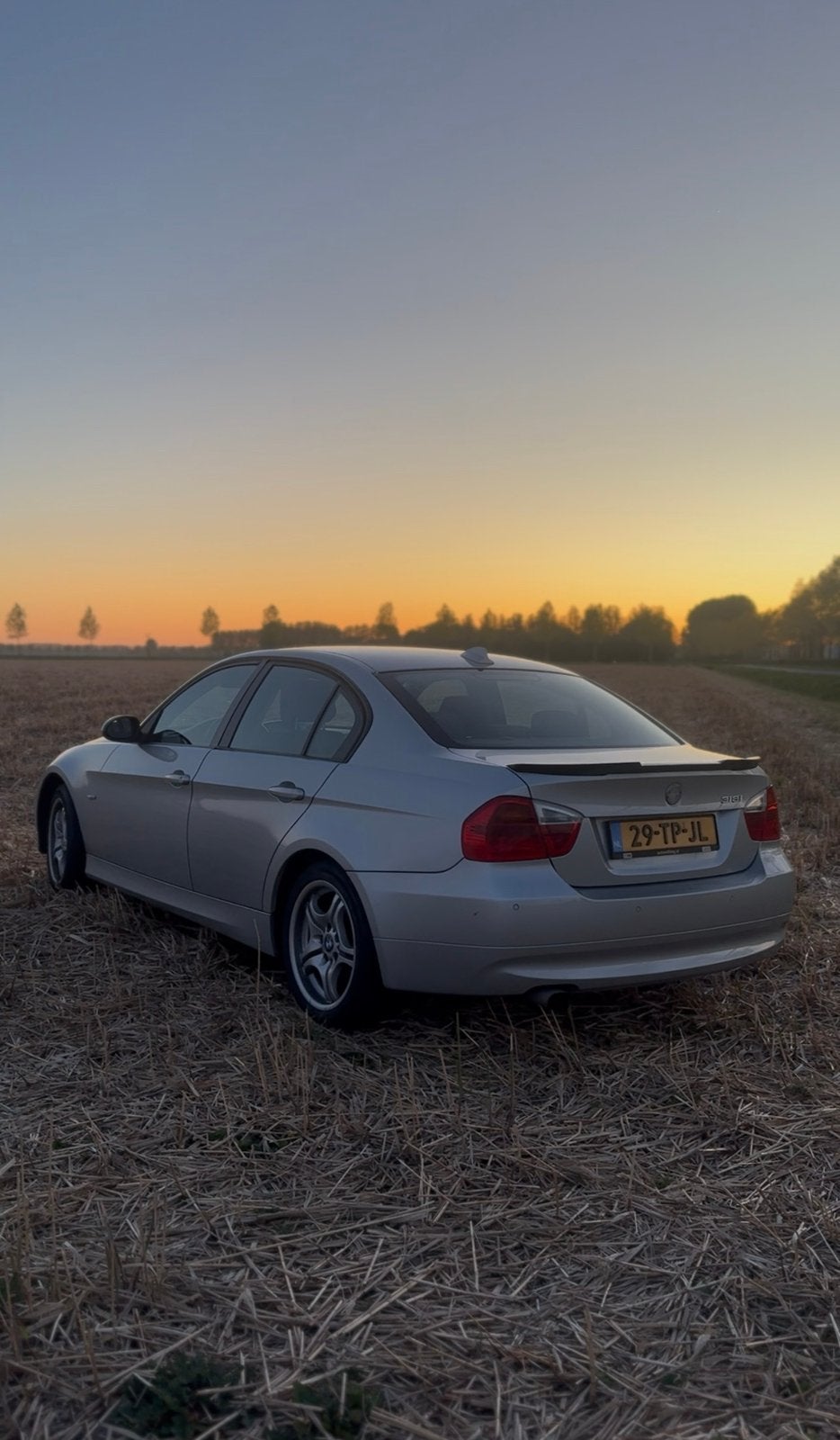 BMW 3-Serie 2.0 I 318 2006 Grijs, Auto's, Zwart, 4 cilinders, 129 pk, 75 €/maand