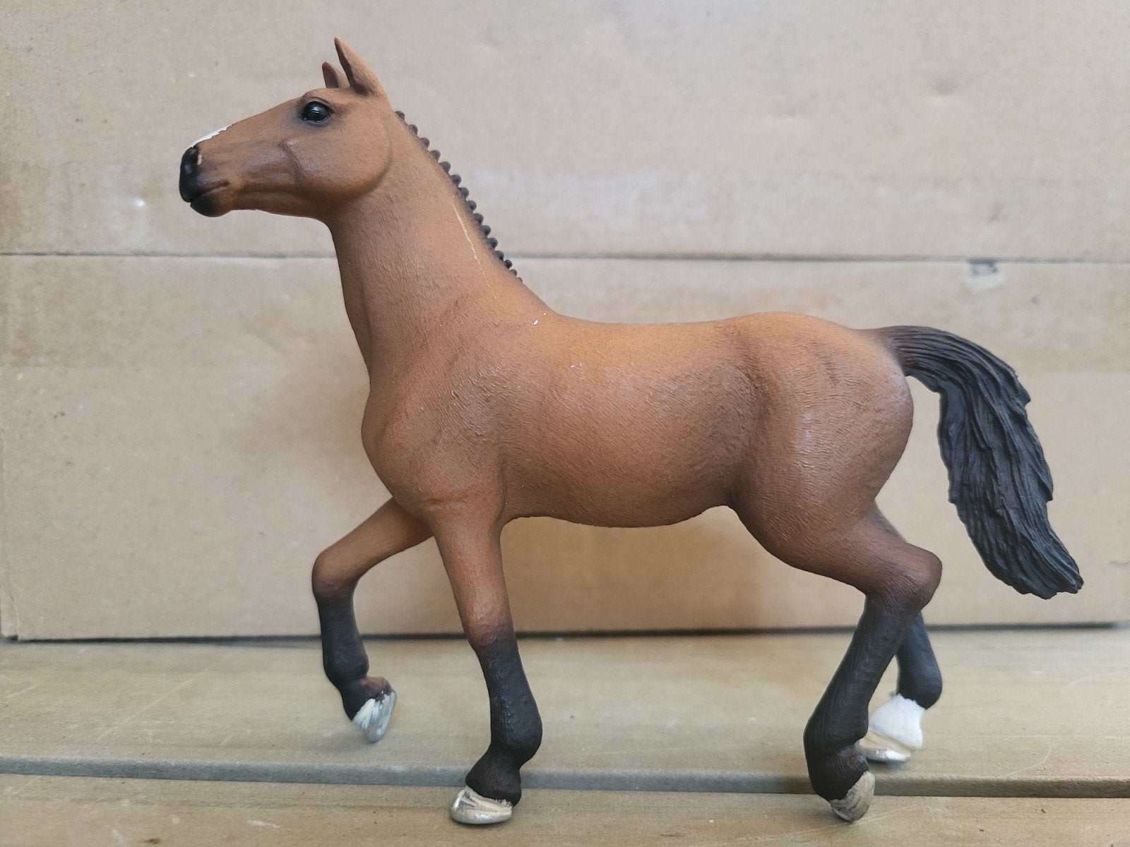 Schleich Oldenburger Merrie 13945 - Licht beschadigd, Ophalen of Verzenden, Gebruikt