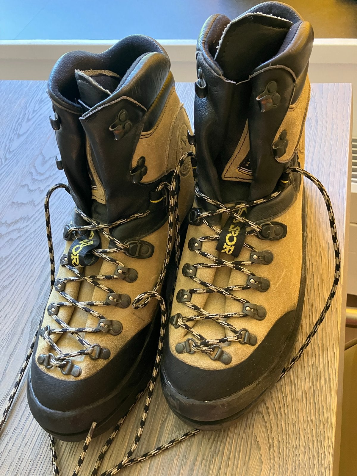 La Sportiva Bergschoenen Maat 47 - Zo goed als nieuw, Ophalen, Zo goed als nieuw, Schoenen