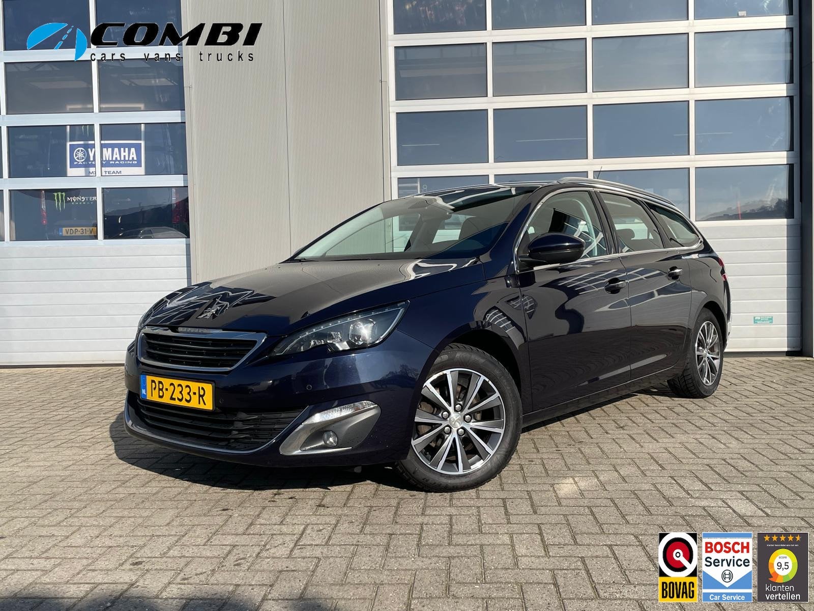 Peugeot 308 SW 1.2 PureTech Allure, Voorwielaandrijving, Gebruikt, 1199 cc, 1165 kg