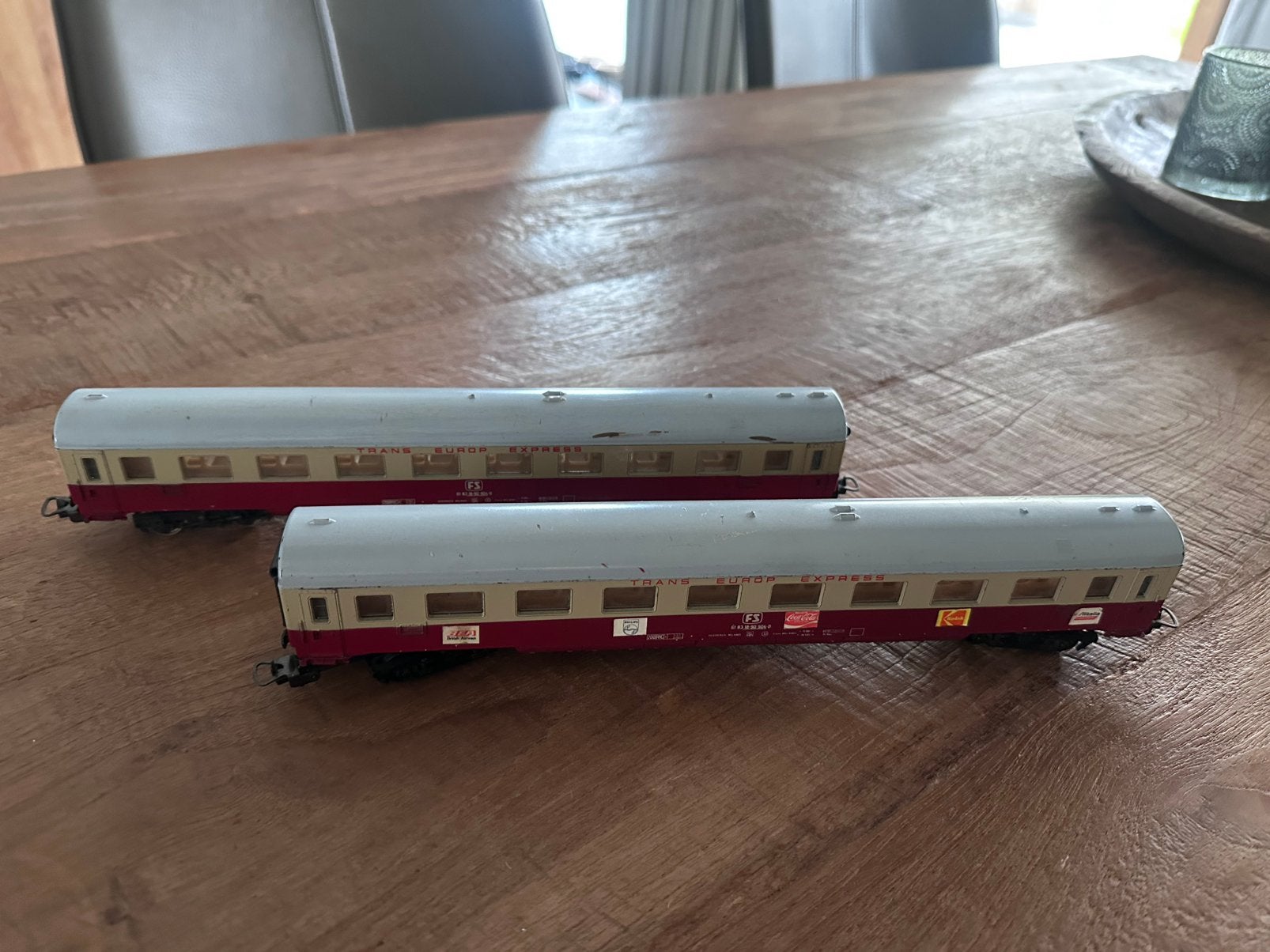 2 treinstellen HO Lima, Ophalen, Gebruikt, Gelijkstroom, Wagon