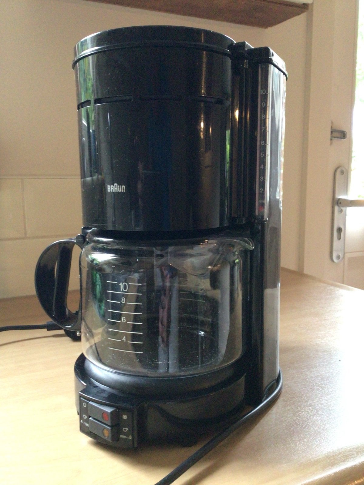 Braun koffiezetapparaat - Zwart, 10 kopjes type 4069F, Witgoed en Apparatuur, Ophalen, Gebruikt, 10 kopjes of meer, Koffiemachine