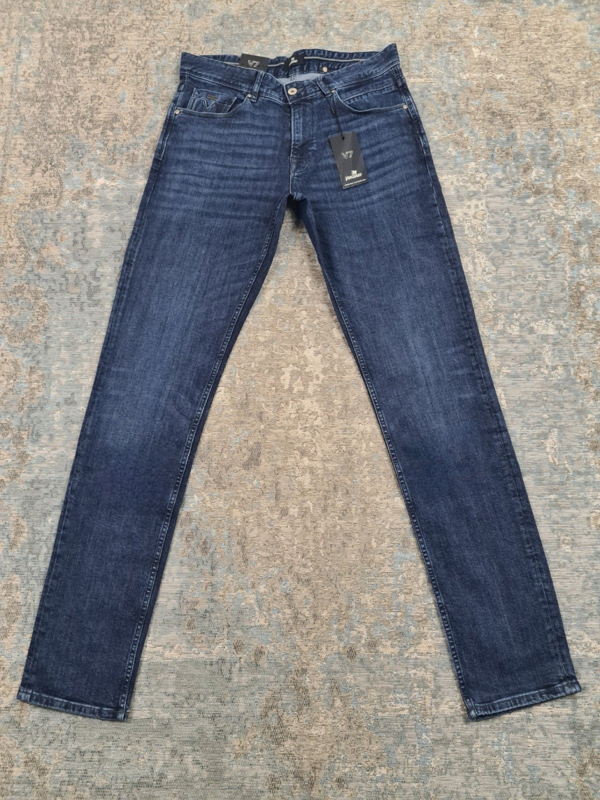 Vanguard V7 W33 L36 NIEUW Regular Slim STRETCH Bronno3336

T, New Yorkstraat 50, 1175 RD Lijnden, https://www.justbrands.nl/klantenservice