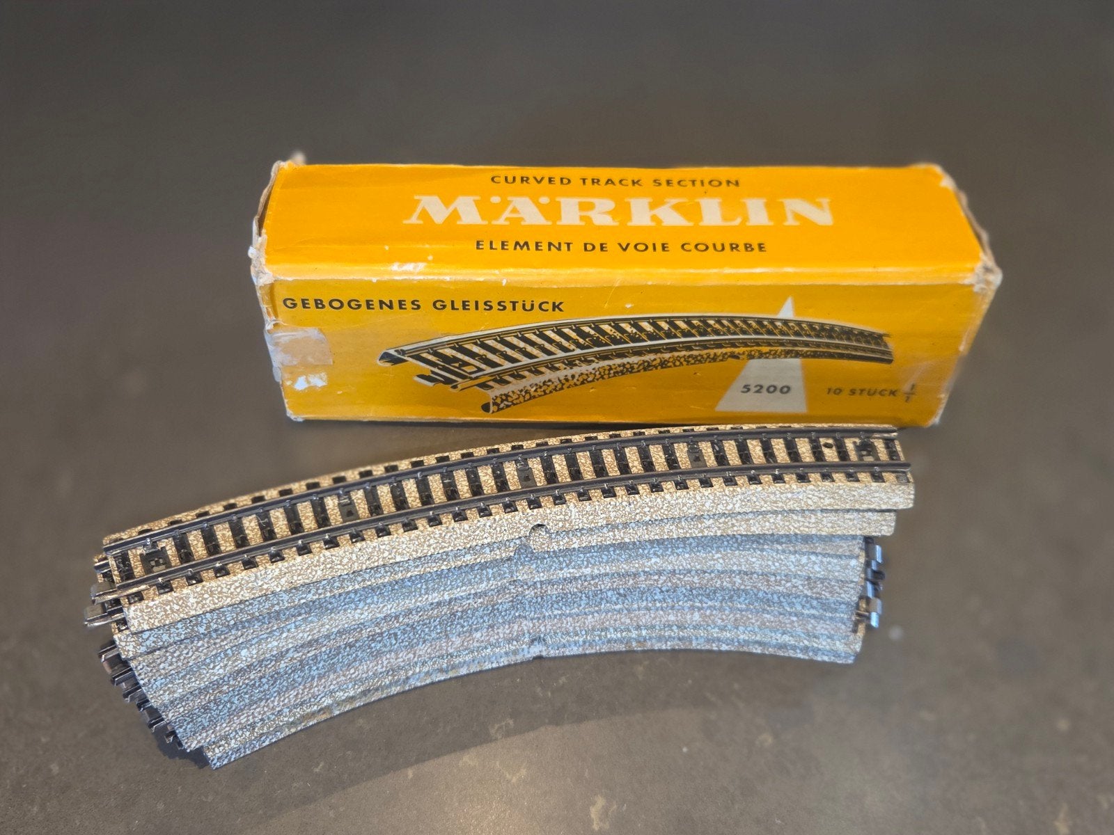 Märklin Gebogen Rails 5200 - 10 Stuks, Ophalen, Wisselstroom, Gebruikt, Rails