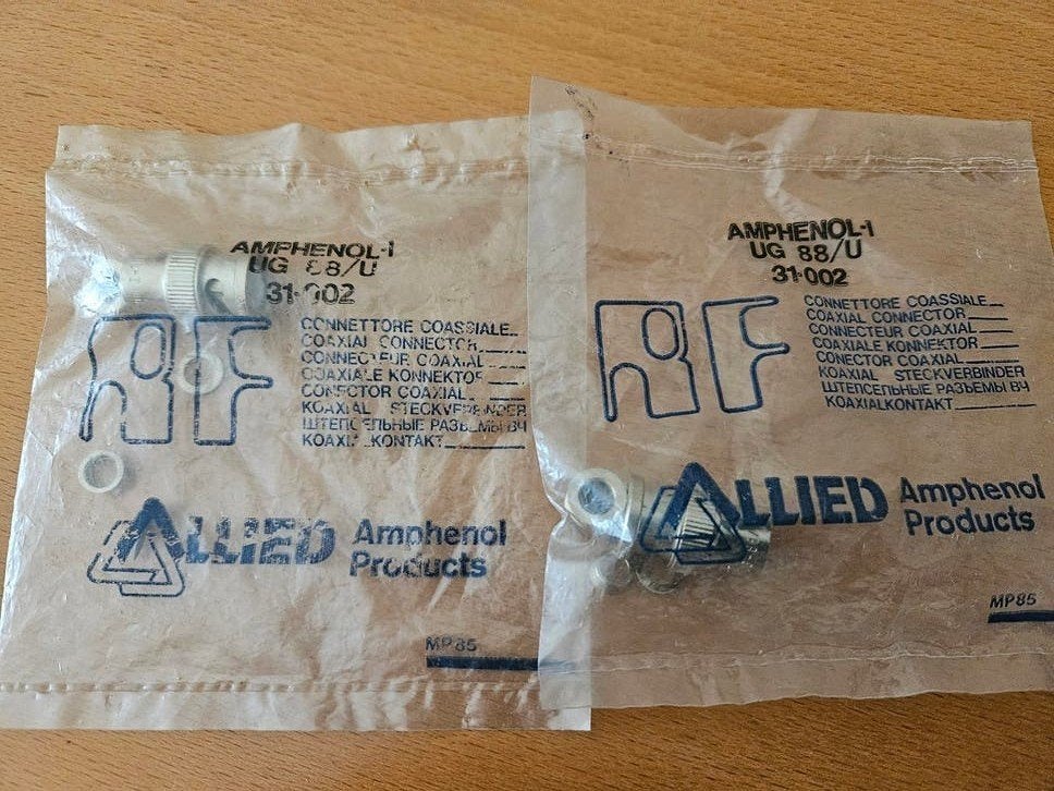 2XAllied Amphenol UG-88/U BNC Pluggen – RG-58 Coax – NOS, Ophalen of Verzenden, Nieuw