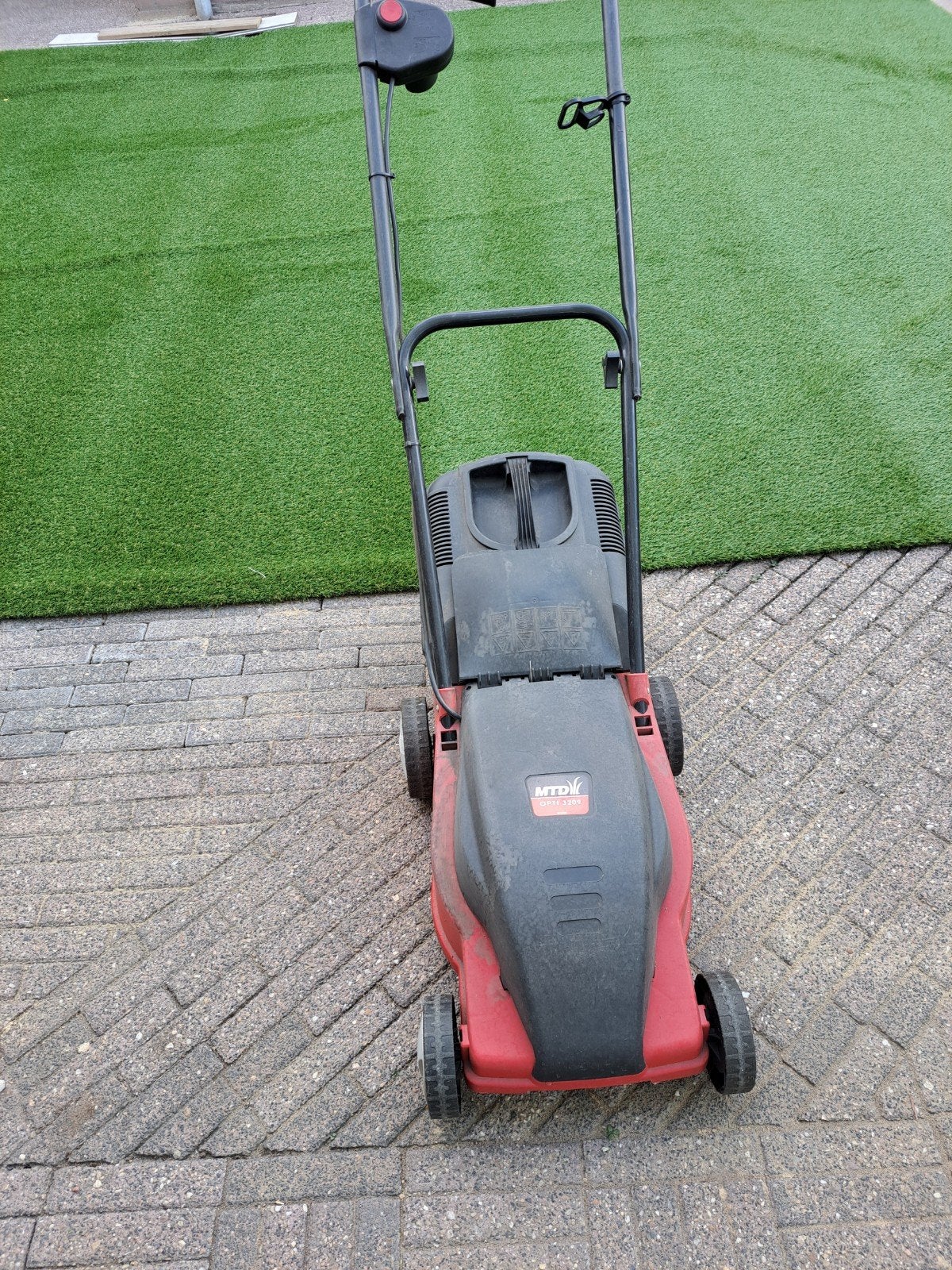 MTD Opti 3209 Elektrische Grasmaaier - Compact en Krachtig, Tuin en Terras, Ophalen, Cirkelmaaier, Gebruikt, Elektrische grasmaaier
