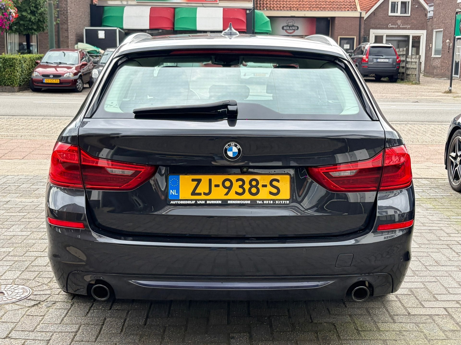 Foto 4 van BMW 5-serie Touring 520i High Executive Edition,Panoramadak,