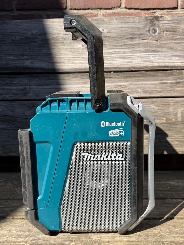 Makita DMR115 Bouwradio - Defect, Verzenden, Niet werkend, Bouwradio