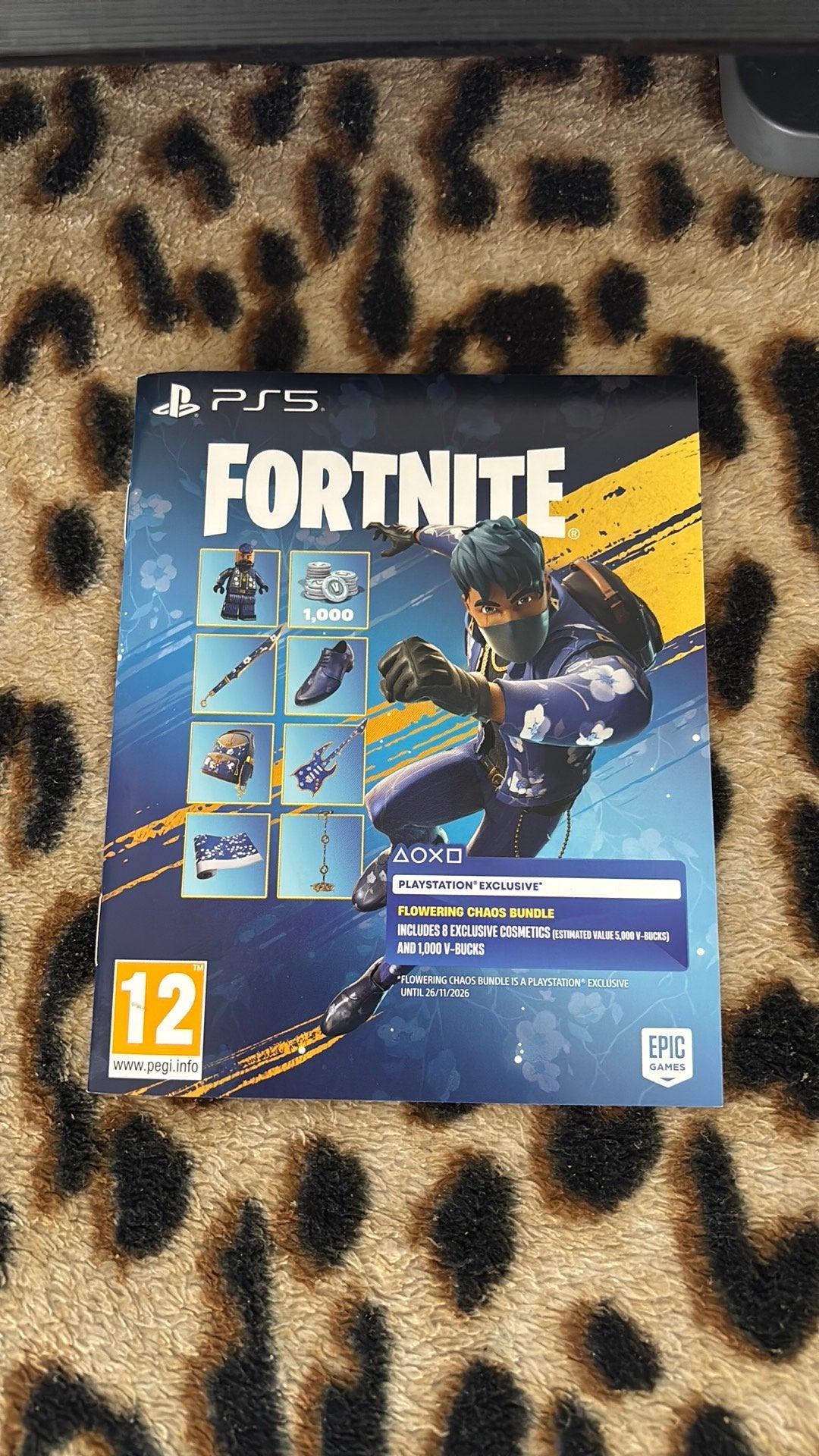 Fortnite Flowring Chaos bundel met 1000 v bucks, Ophalen, Shooter, 1 speler, Nieuw