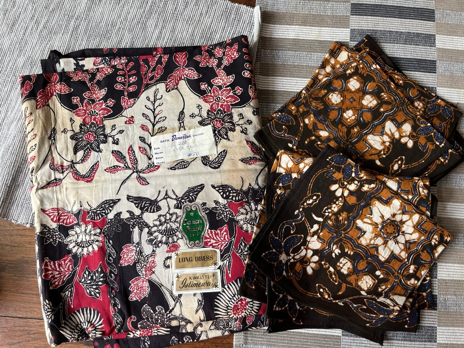 Batik kleed en 8 servetten, Ophalen of Verzenden