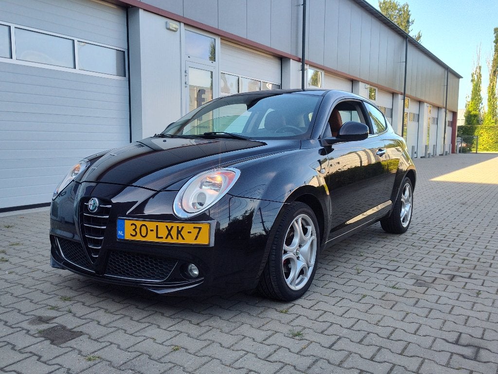Alfa Romeo MiTo 1.4 Turbo MultiAir  / 135pk / APK aug 2027, Voorwielaandrijving, Beige, 4 cilinders, Handgeschakeld