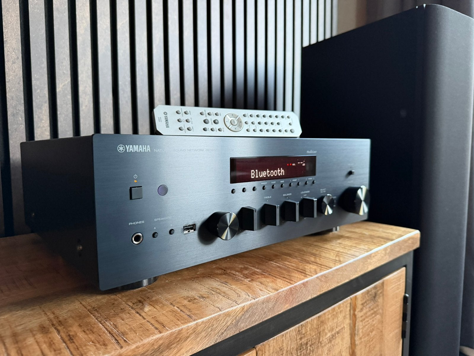 Mooie Yamaha R-N602 Versterker Zwart - Netwerk Receiver, Yamaha, Ophalen of Verzenden, Zo goed als nieuw, 60 tot 120 watt
