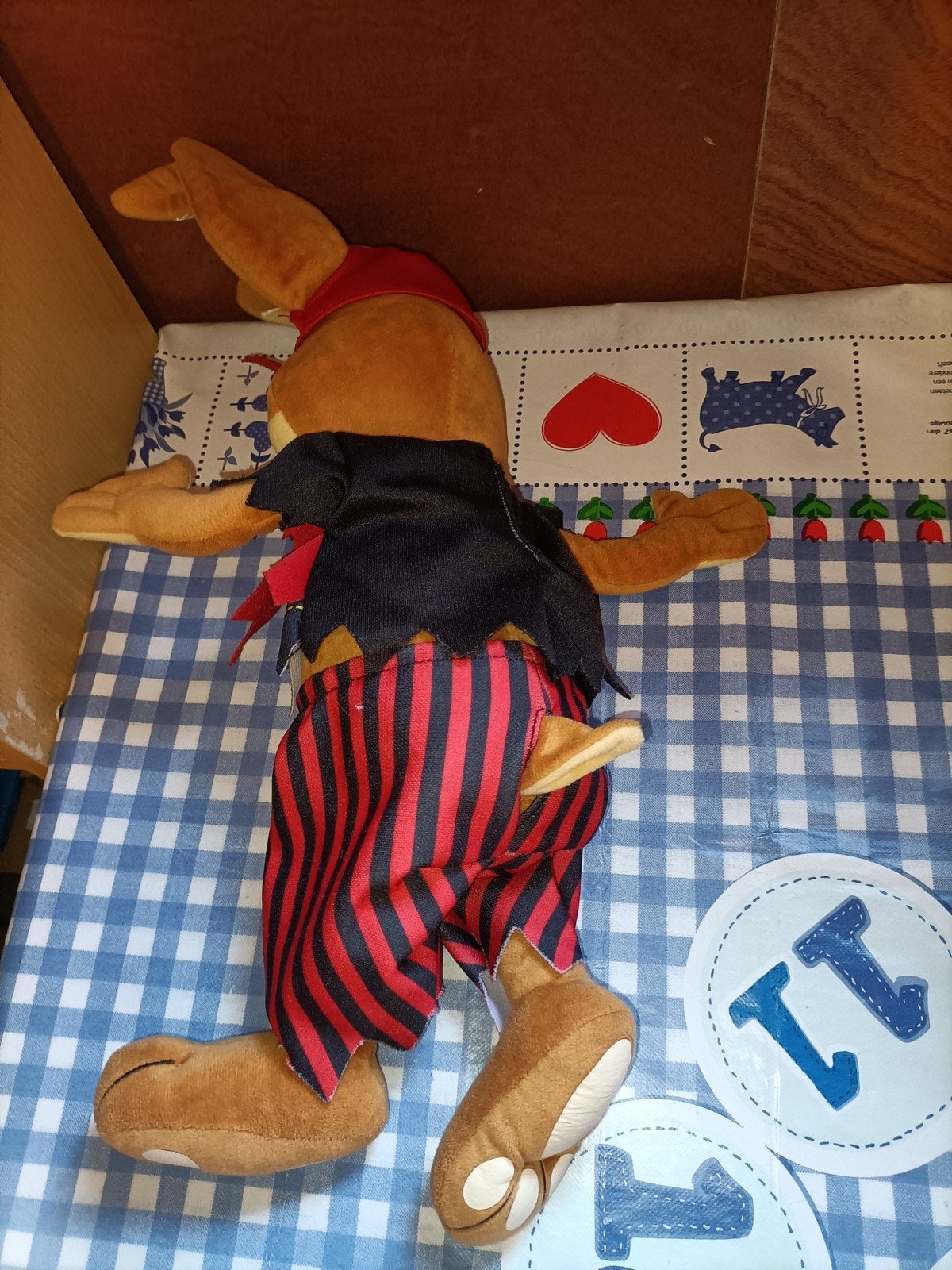 Koos Konijn knuffel piraat in piratenpak 51 cm, Ophalen of Verzenden, Zo goed als nieuw, Konijn