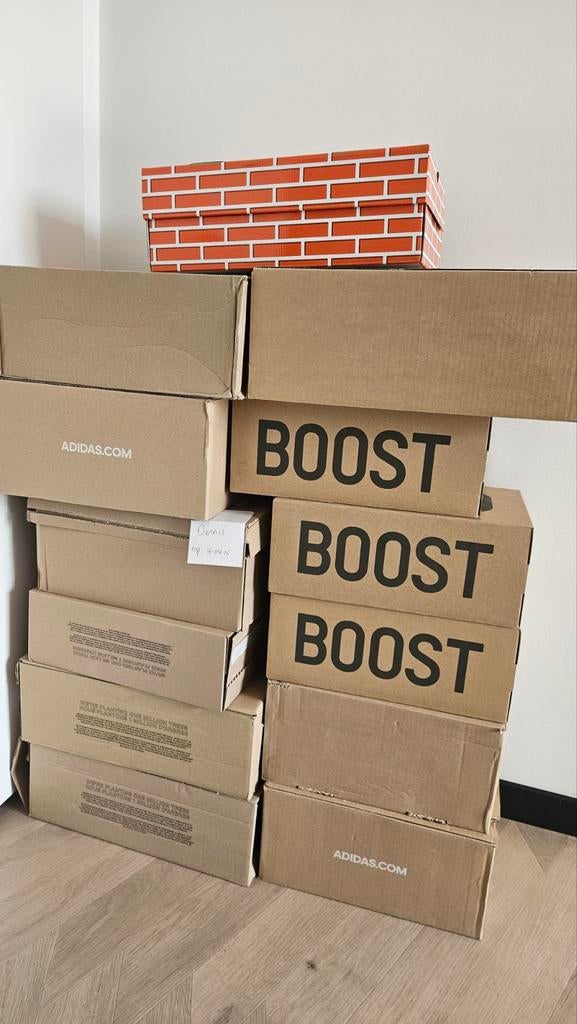 Adidas Yeezy/Nike air Jordan 10 paar, Ophalen, Overige kleuren, Nieuw, Sneakers of Gympen