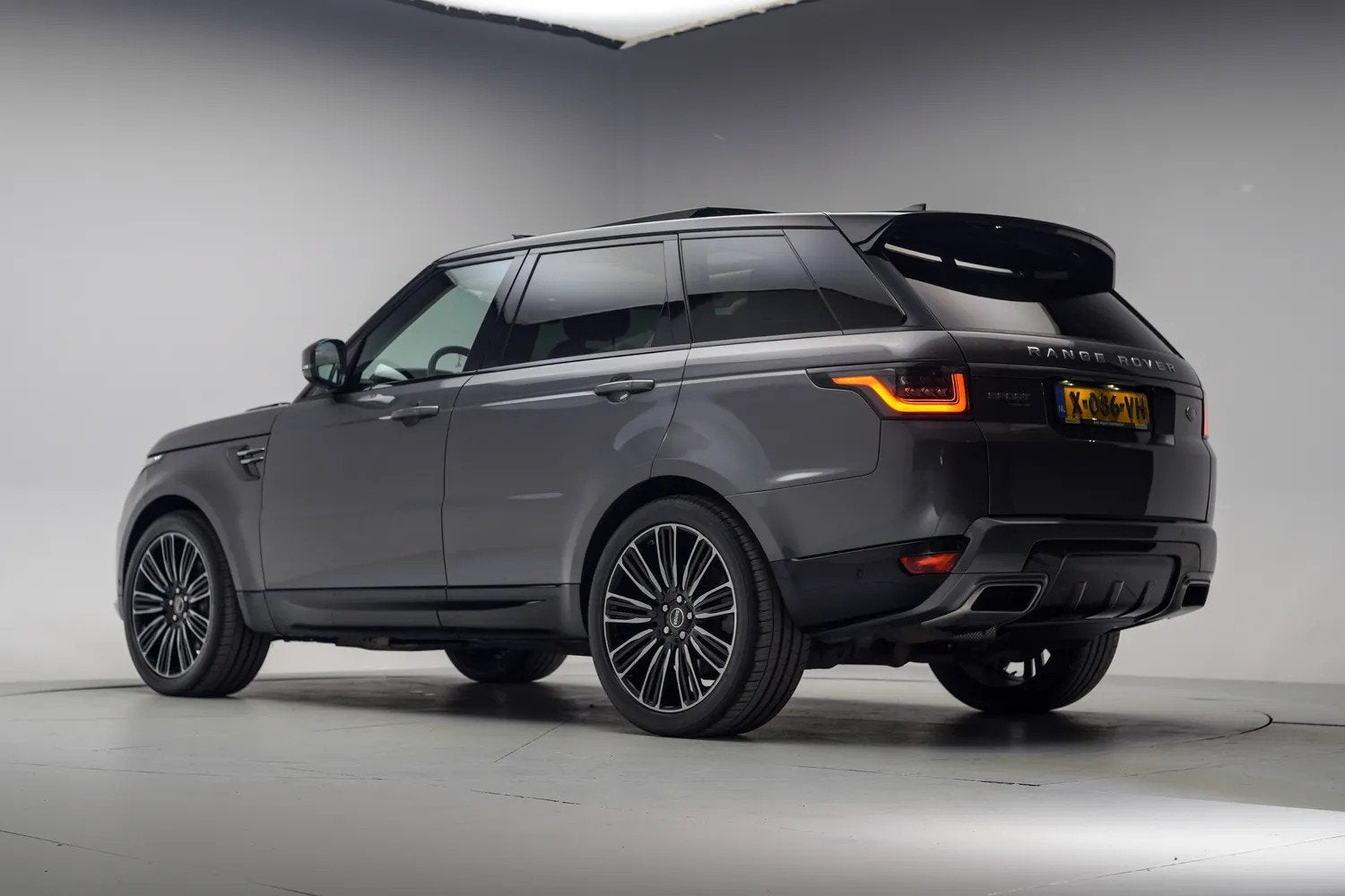 Land Rover Range Rover Sport 2.0 P400e HSE Dynamic [ Luchtve, Auto's, Automaat, 404 pk, Gebruikt, 4 cilinders