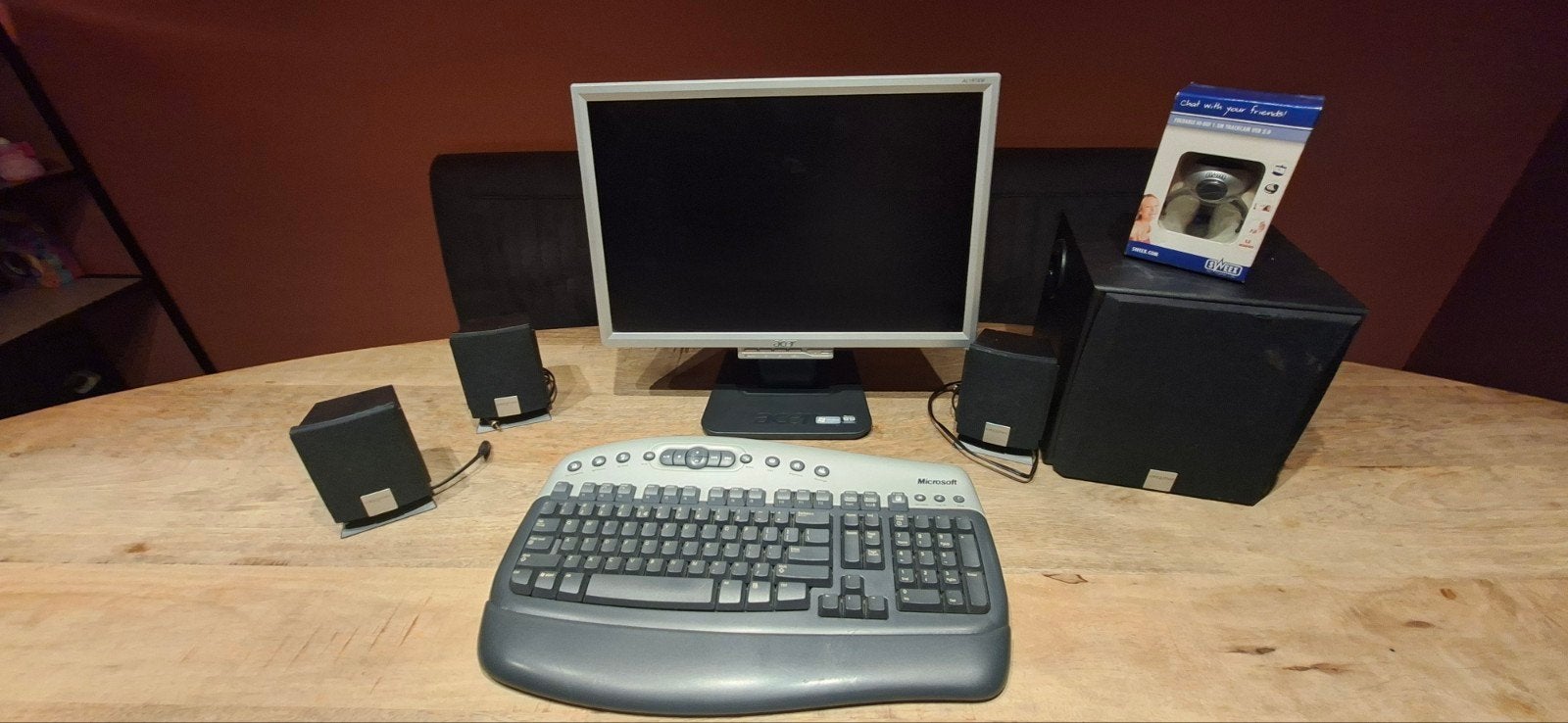 Complete PC Setup: Monitor, Toetsenbord, Speakers, Webcam, Ophalen of Verzenden, Onbekend, 60 Hz of minder, Gebruikt