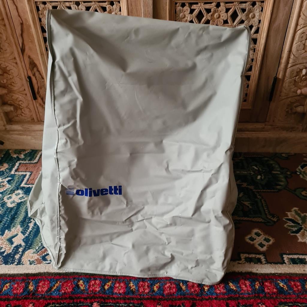 Olivetti M240 beschermhoes, Antiek en Kunst, Ophalen