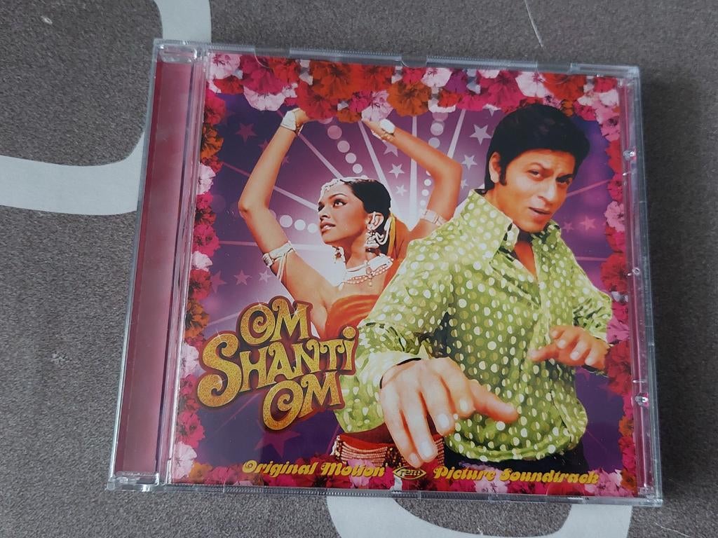 Shahrukh Khan. Om Shanti Om. Soundtrack Cd., Ophalen of Verzenden, Zo goed als nieuw