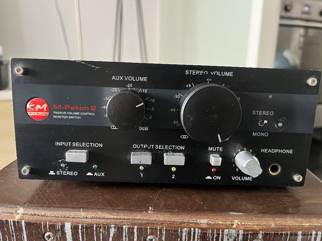SM Pro Audio M-patch 2 - Monitor Controller, Ophalen of Verzenden, Gebruikt, Minder dan 60 watt, Overige merken