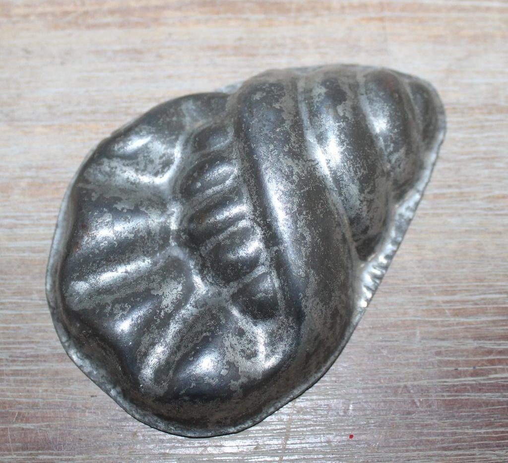 antiek koek vormpje - schelpje, Ophalen of Verzenden