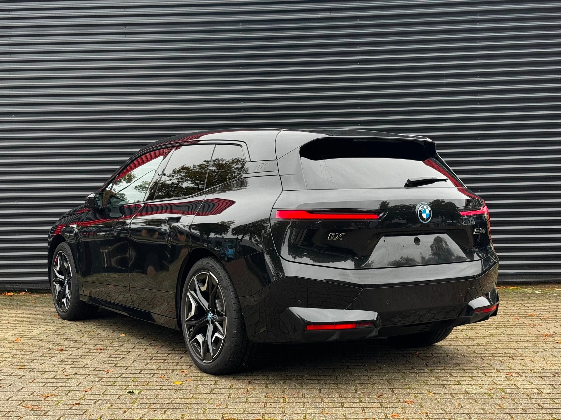 BMW IX M60 112 kWh | Pano/Sky Lounge | Kristal | Expressive, Auto's, Automaat, Gebruikt, Leder, Verwarmde buitenspiegels