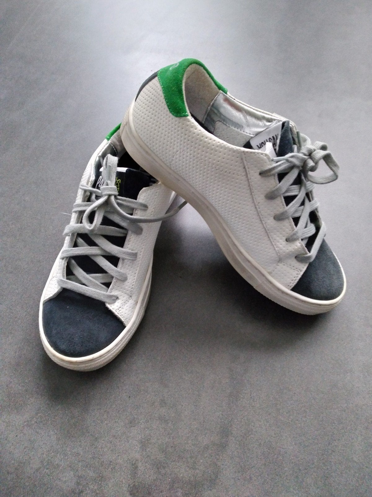 P448 jongens sneaker maat 33 - Zo goed als nieuw, Ophalen, Nieuw