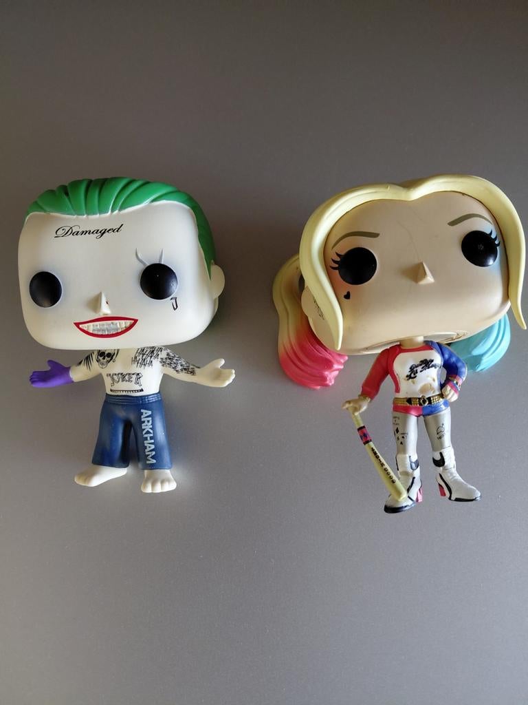 2x Funko pop  1x the Joker + 1x Harvey Quinn, Ophalen of Verzenden, Zo goed als nieuw