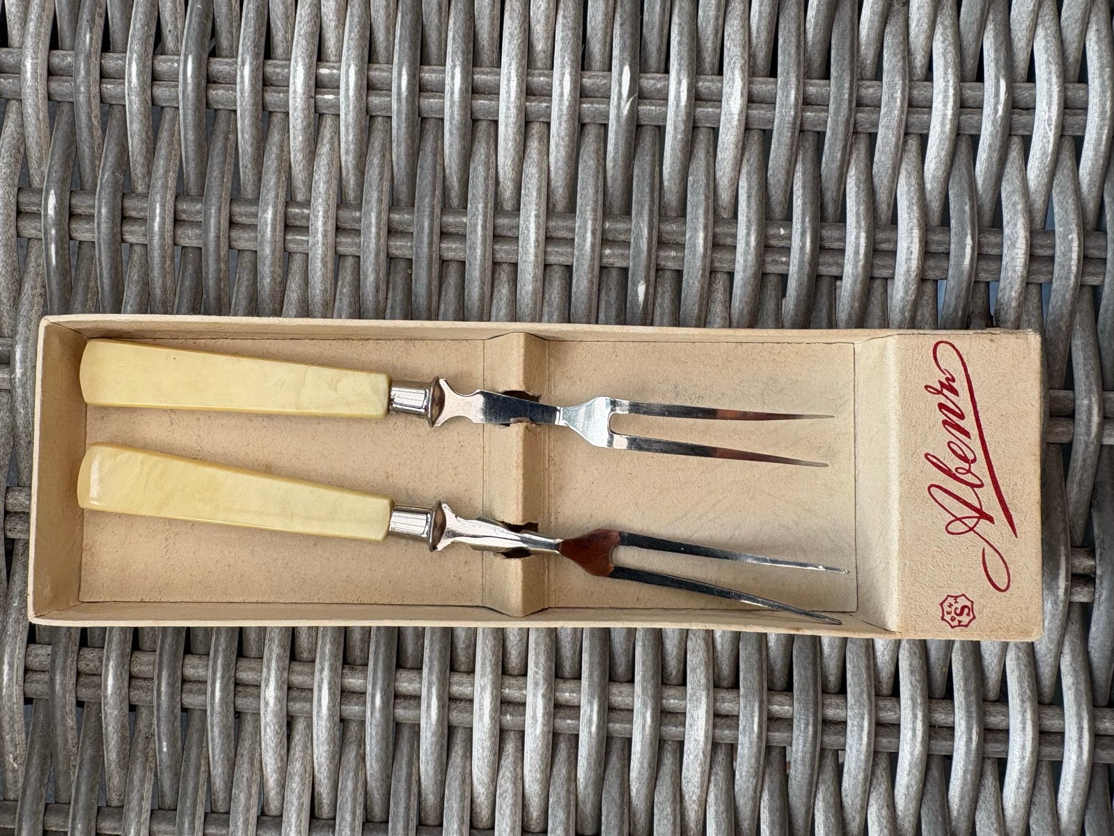 Vintage Abenr vleesvorkjes set - ivoorkleurige handvatten, Ophalen of Verzenden
