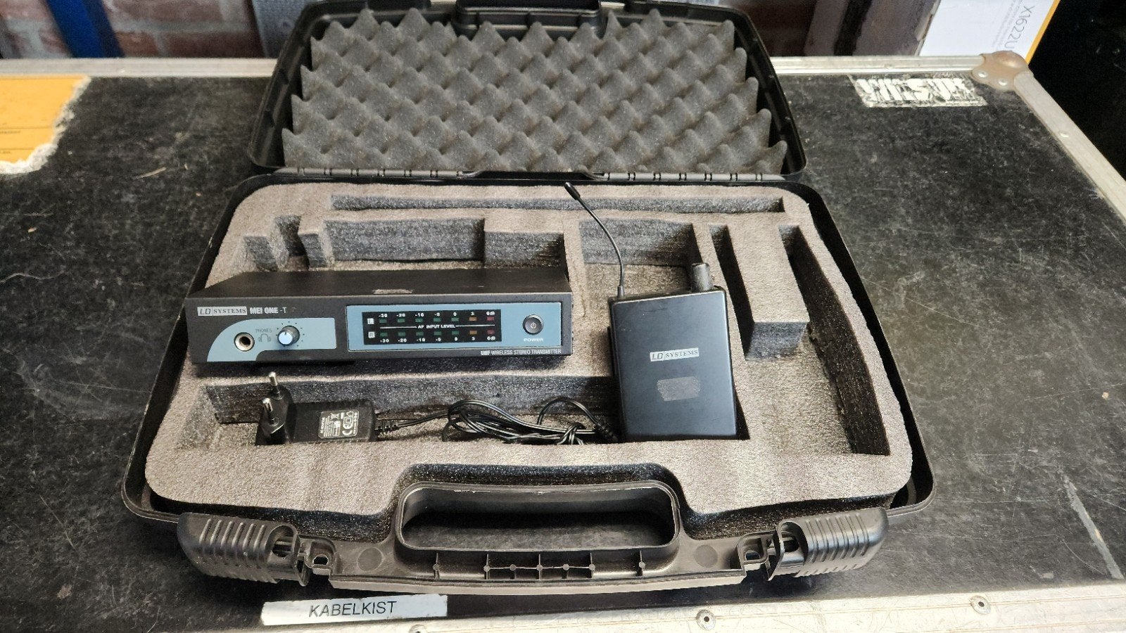 LD Systems MEI ONE - T UHF Draadloos In-Ear Monitor Systeem, Ophalen of Verzenden, Gebruikt, Overige typen, Draadloos