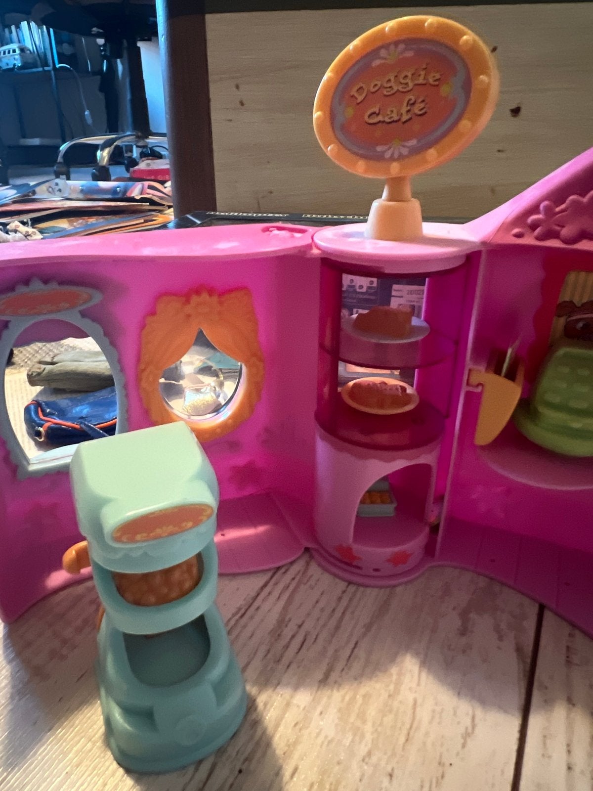 Littlest Pet Shop Doggie Café Speelset, Kinderen en Baby's, Speelgoed | Overig, Verzenden, Gebruikt, Meisje