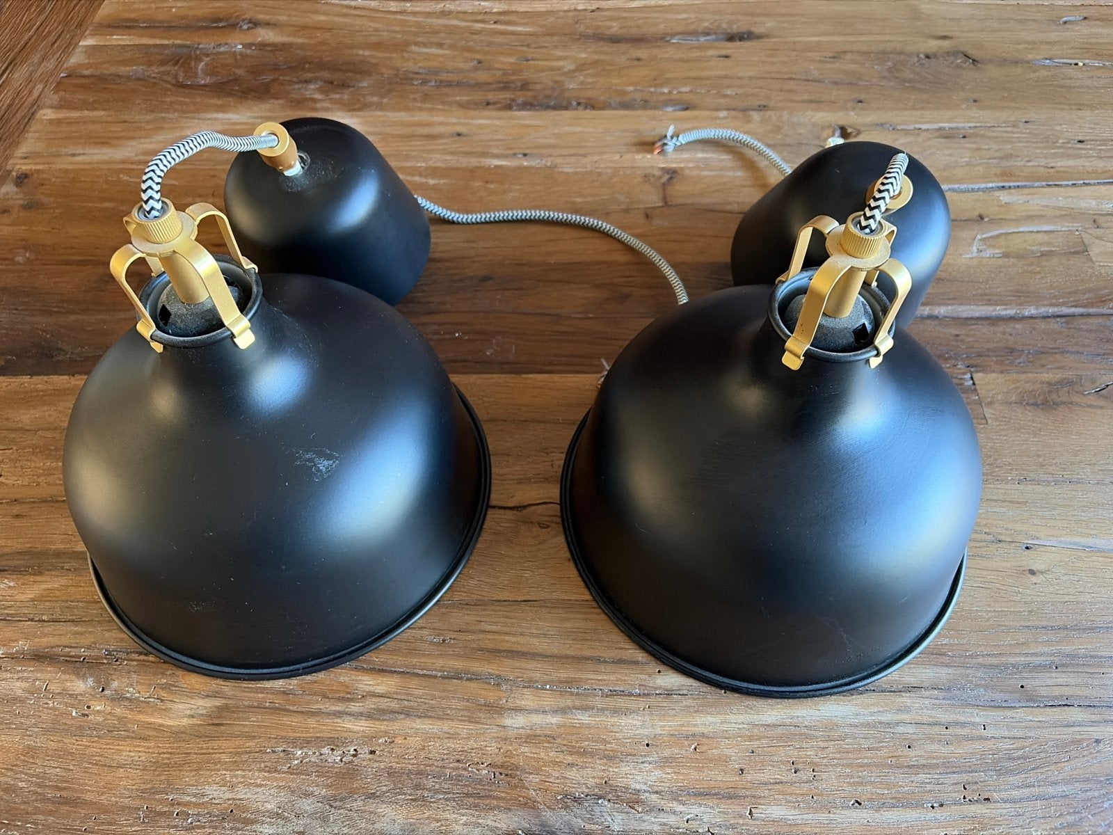 2x IKEA Ranarp lamp zwart met zwart-wit snoer, Ophalen of Verzenden, Zo goed als nieuw, IKEA