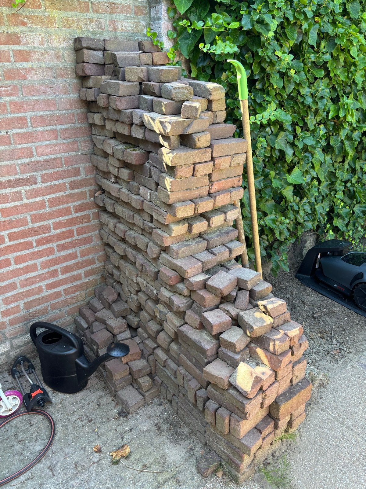 Partij gebakken waaltjes, Tuin en Terras, Ophalen, Overige materialen, Gebruikt, Klinkers