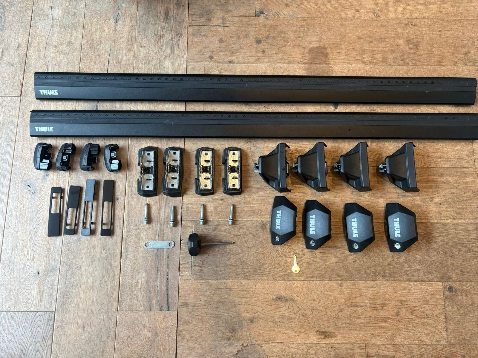 Thule Wingbar dakdragerset voor Toyota RAV4, Ophalen of Verzenden, Gebruikt