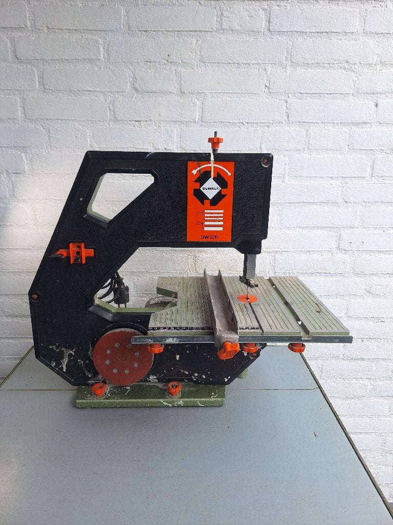DeWalt DW100 lintzaagmachine, Ophalen, Gebruikt, Afkortzaag, 30 tot 70 mm