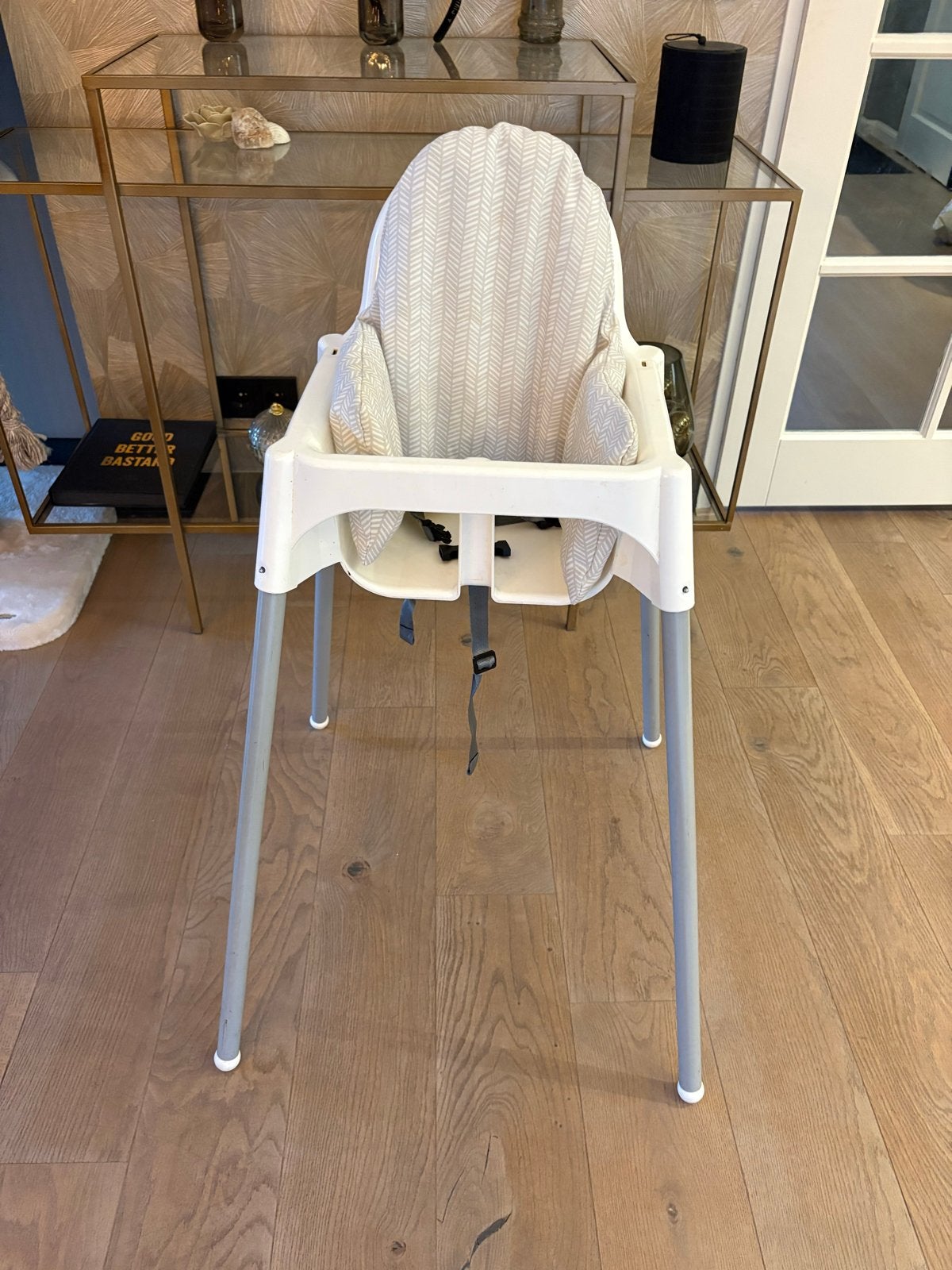 IKEA kinderstoel met kussen (verkleiner) en gordel/riempjes, Kinderen en Baby's, Ophalen, Zo goed als nieuw, Overige typen, Gordel(s)