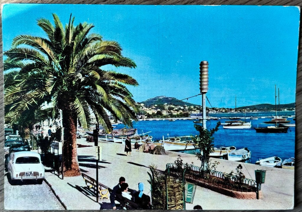 Auto's - Renault Dauphine - Sanary sur Mer - Frankrijk - '64, Verzenden, 1960 tot 1980, Gelopen, Frankrijk