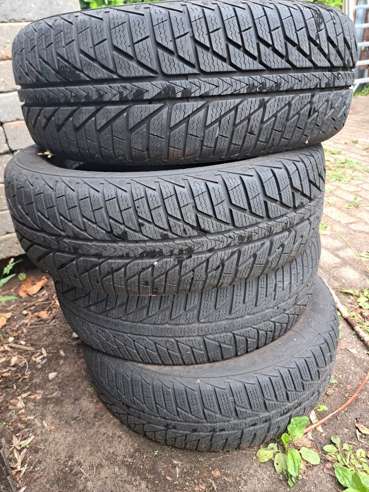 4 stuks winterbanden, Auto-onderdelen, Banden en Velgen, Ophalen, Gebruikt, 16 inch, Band(en)