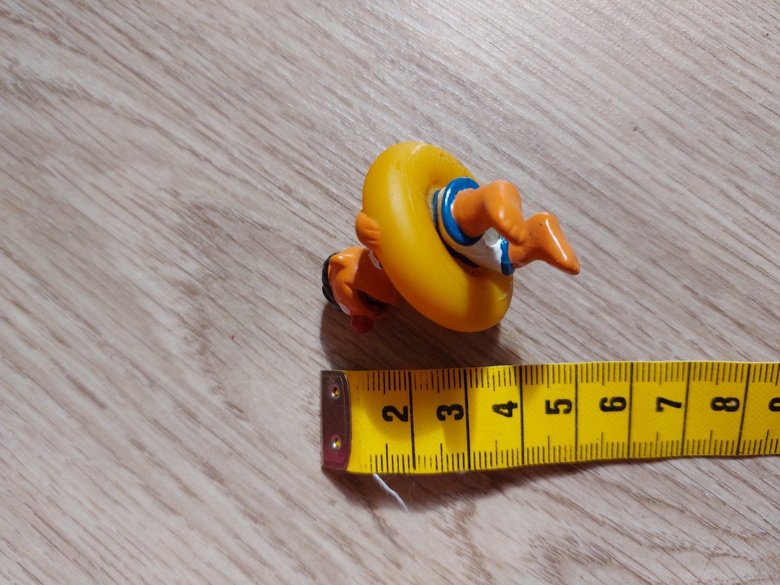 2x Sesamstraat Ernie poppetjes in zwemband, Verzamelen, Poppetjes en Figuurtjes, Ophalen of Verzenden