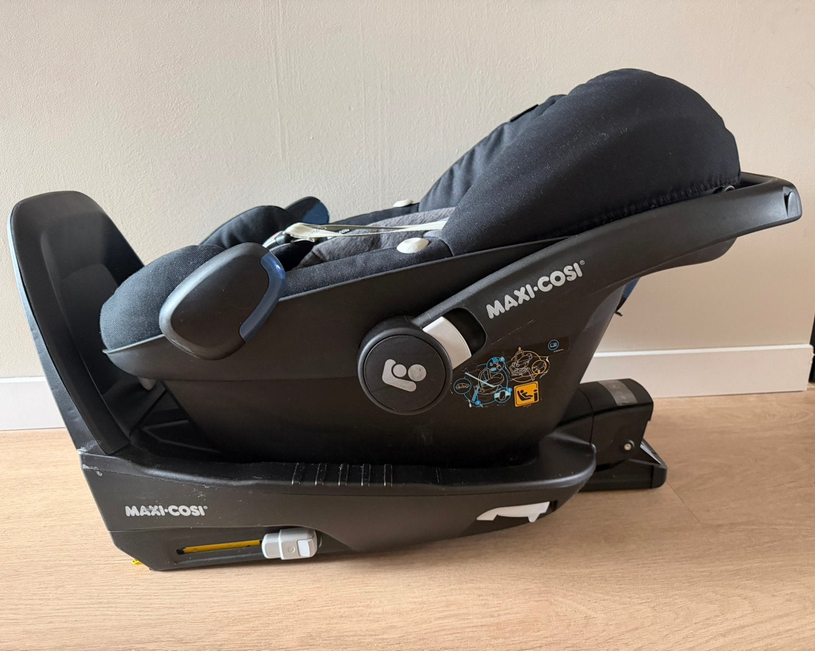 Maxi-Cosi Pebble Pro I-Size met Isofix, Kinderen en Baby's, Autostoeltjes, Ophalen, Zo goed als nieuw, Isofix, 0 t/m 13 kg