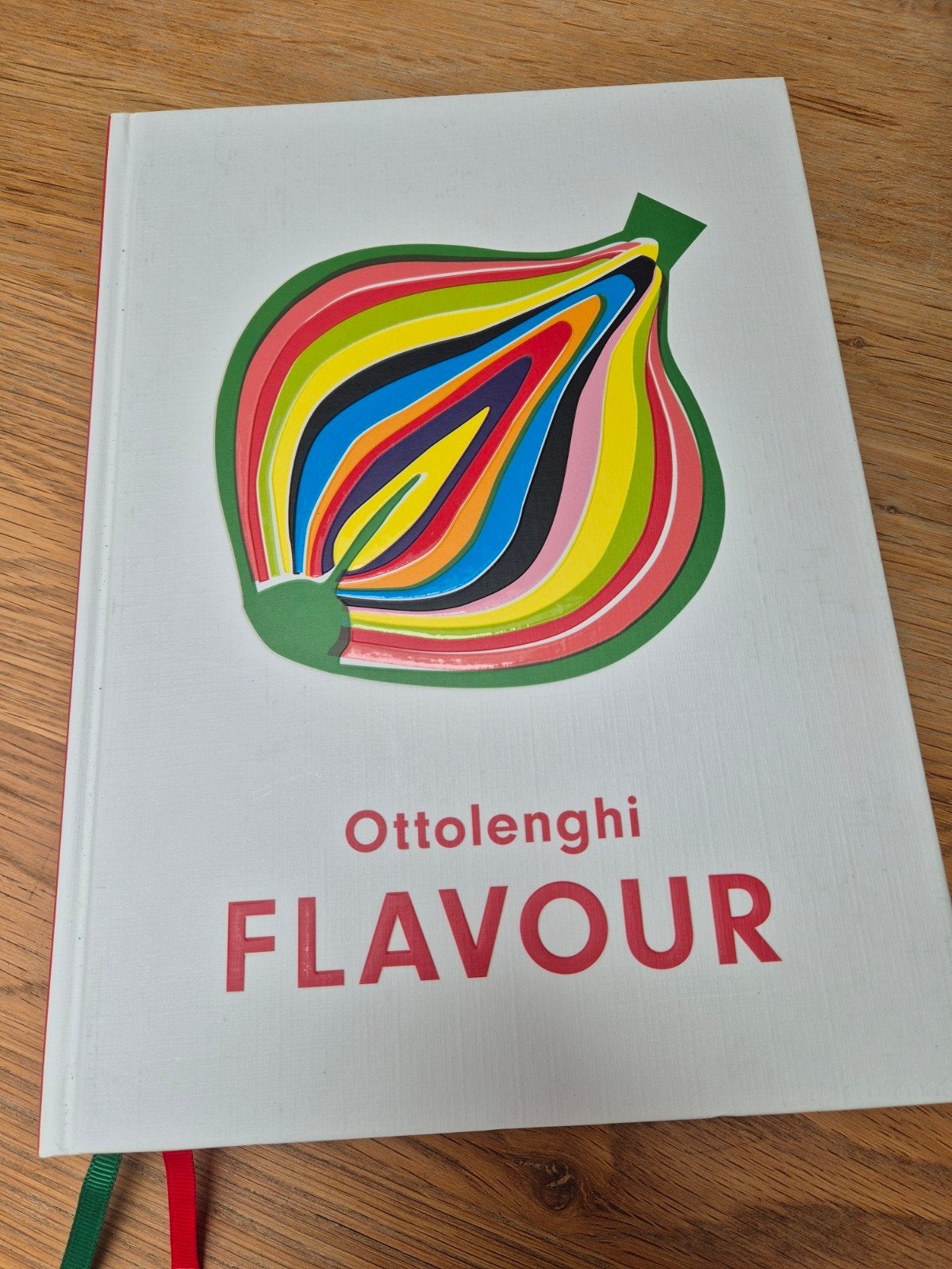 Ottolenghi FLAVOUR kookboek - Zo goed als nieuw, Boeken, Kookboeken, Midden-Oosten en Marokko, Vegetarisch, Hoofdgerechten, Ophalen of Verzenden