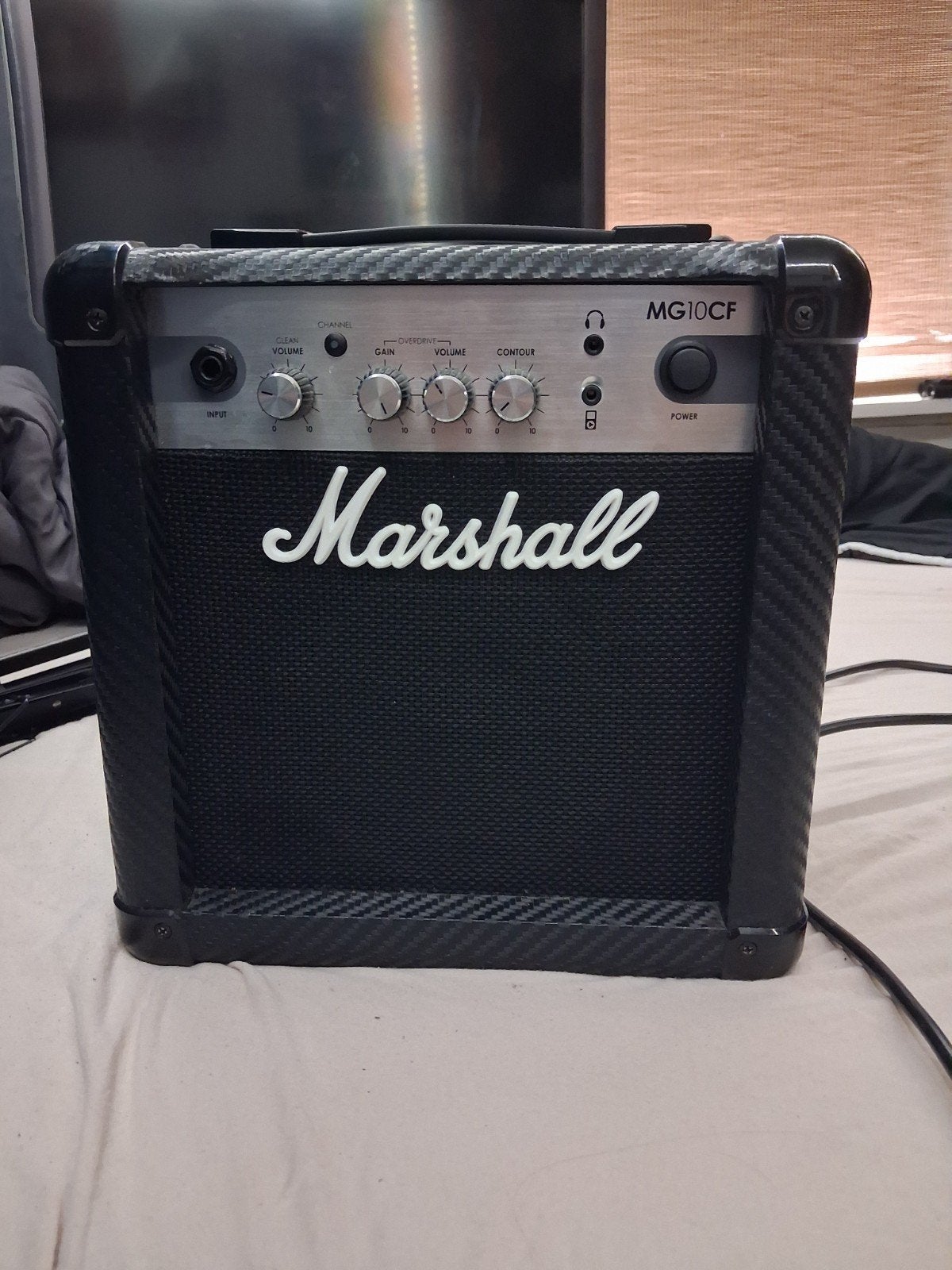 Marshall MG10CF gitaarversterker - Compact en krachtig, Ophalen, Gebruikt, Gitaar, Minder dan 50 watt