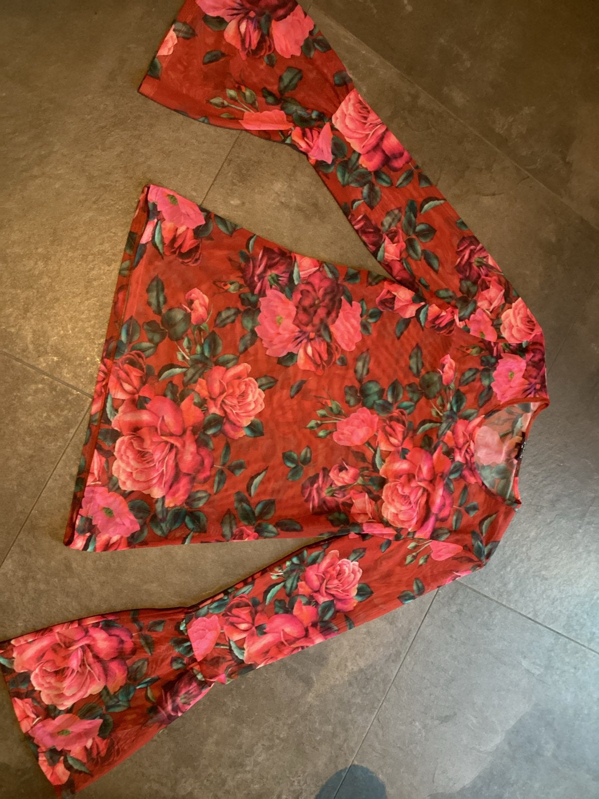 Coolcat mesh top met rozenprint en flared mouwen, Maat 46/48 (XL) of groter, Ophalen of Verzenden, Zo goed als nieuw, Lange mouw