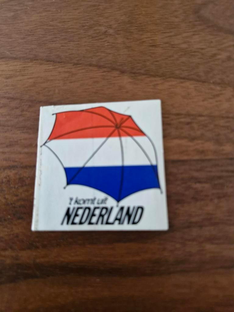 6752 Sticker: paraplu met Nederlandse vlag, Ophalen of Verzenden